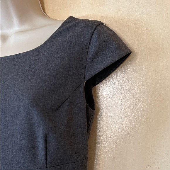 Calvin Klein Dark Gray Business Casual Dress size 4 - Picture 4 of 12